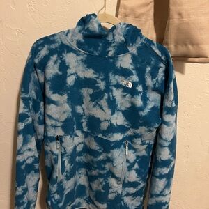 The North Face Blue and White Tie-Dye Glacier Pullover